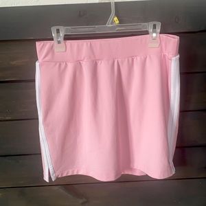 ⛳️GREG NORMAN WOMENS SKORT SIZE M🏌️‍♀️